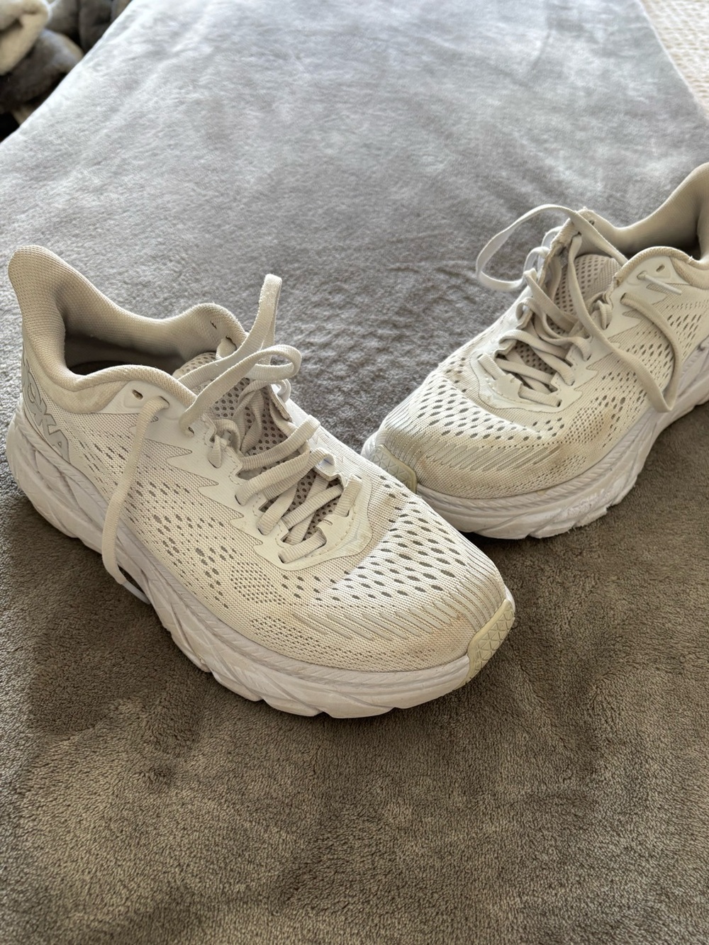 Women’s Hoka Clifton 7